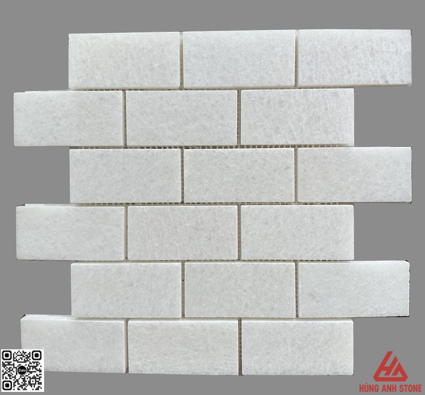 Đá Mosaic 48x98 - màu vàng trắng muối