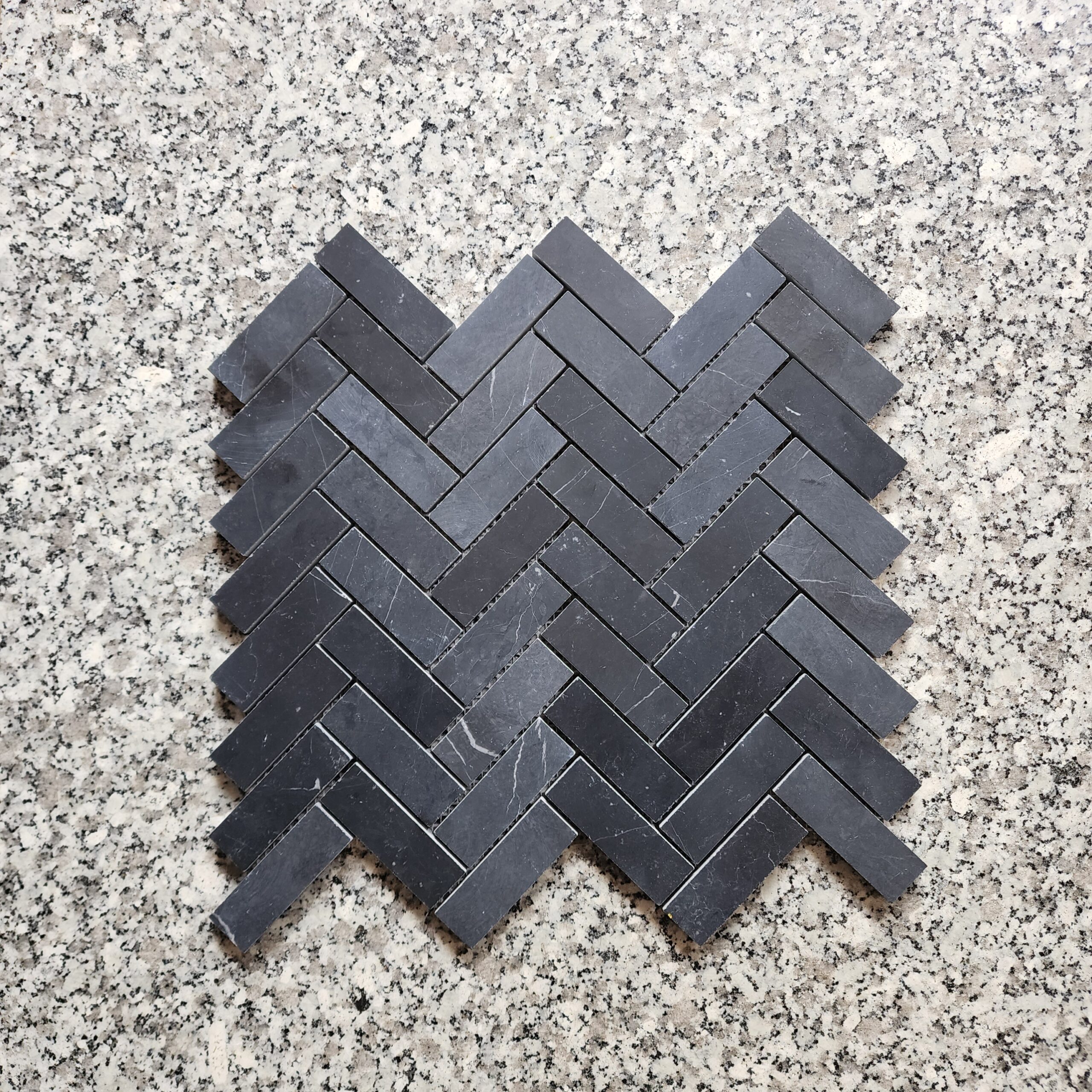 Đá Mosaic xương cá màu đen: 23x75mm - Ảnh 2